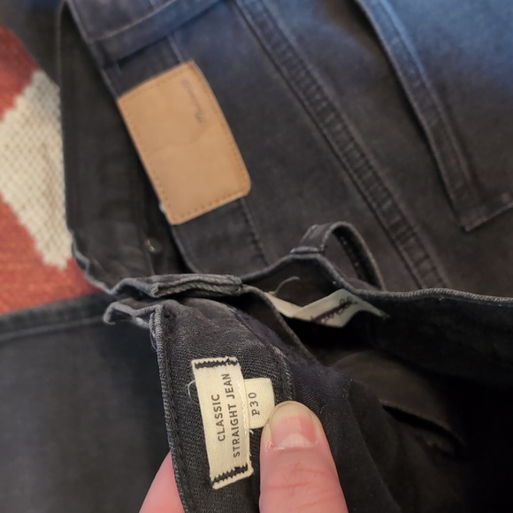 Madewell Classic Straight Jean - Picture 7 of 8